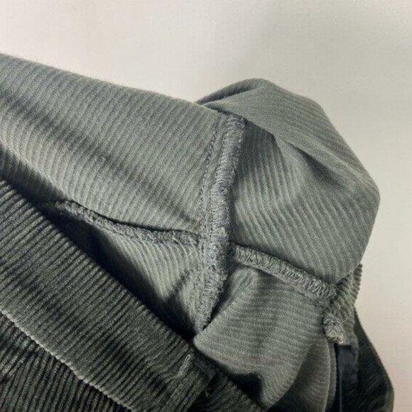 Trave Sloan Bootcut Corduroy Pants Green River Size 28 Nordstrom Stretch Cords - Picture 10 of 10